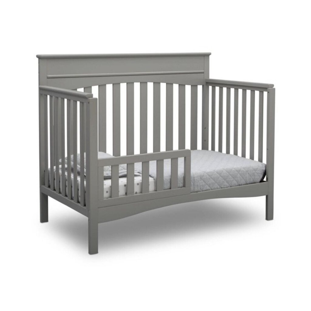 Skylar 6-in-1 Convertible Crib