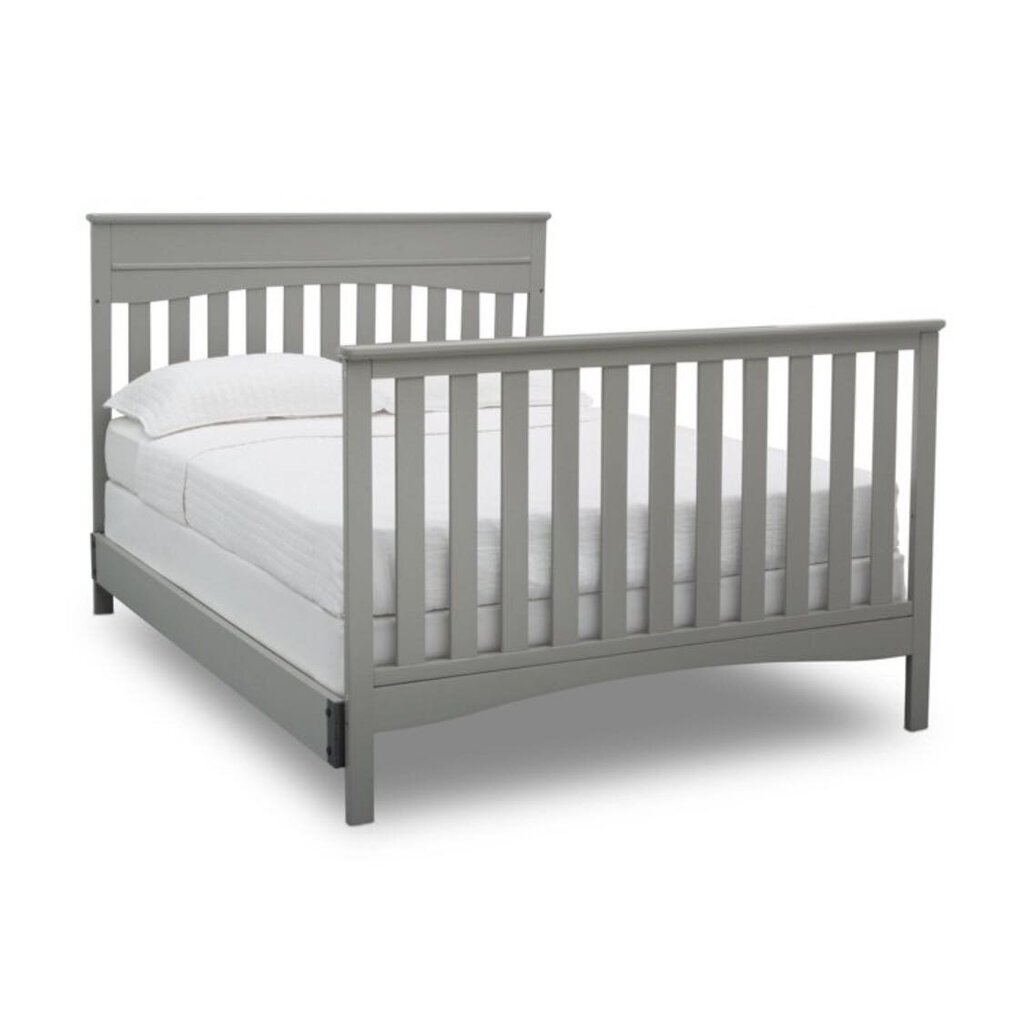 Skylar 6-in-1 Convertible Crib