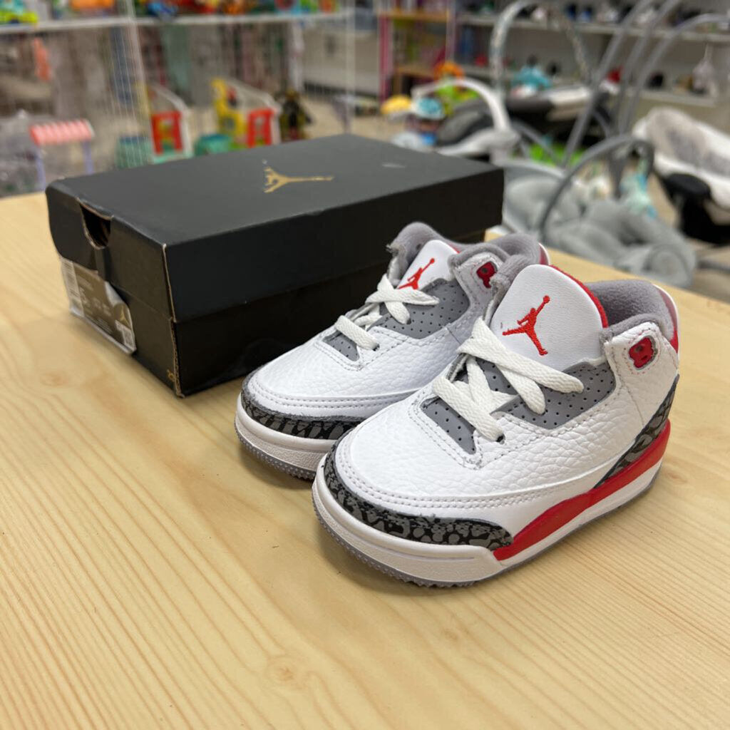 3 Retro TD 'Fire Red' 2022 NEW w/ box